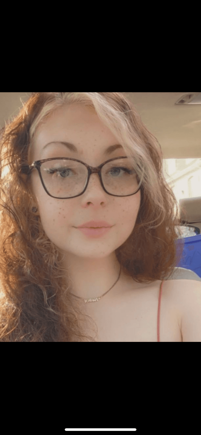 Click to view full size Worthless hoe with big tits pounded after smoking blunt