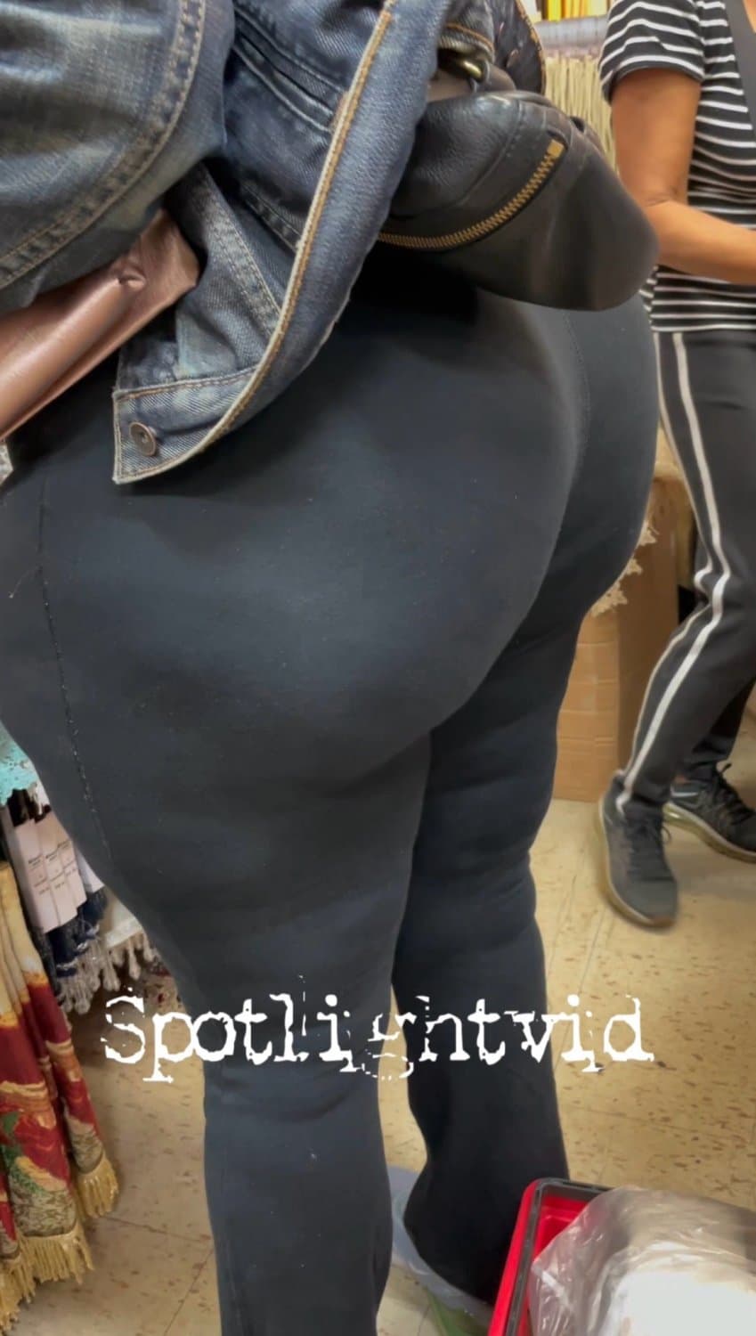 Thick Black Gilf With A Bad Hip