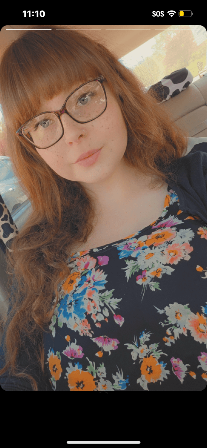 Ignorant slut with huge tits invited me over to smoke a blunt and fuck