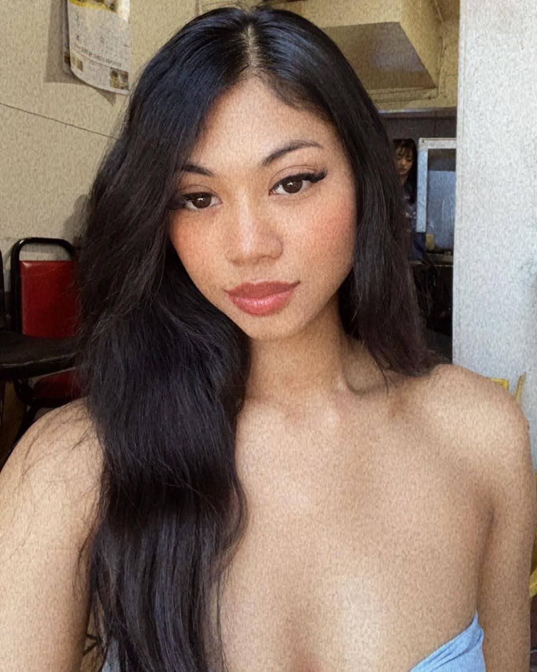 ABG Asia / Local Coffee Shop Girl