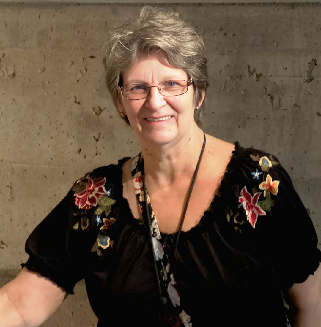 Beautiful Blonde Granny With Beautiful Body