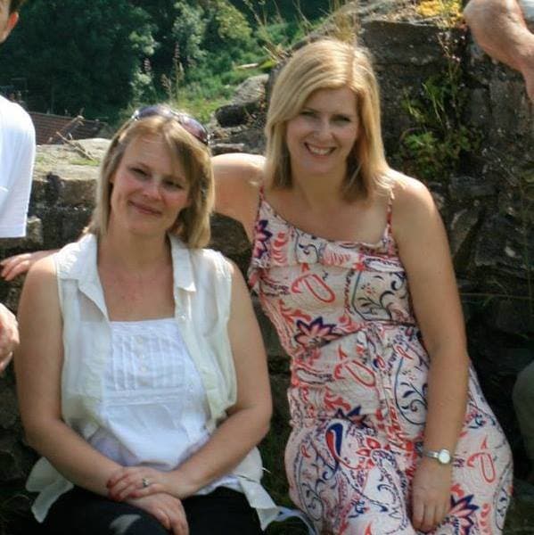 Mother (Jo) and Daughter (Amber) Websluts Together