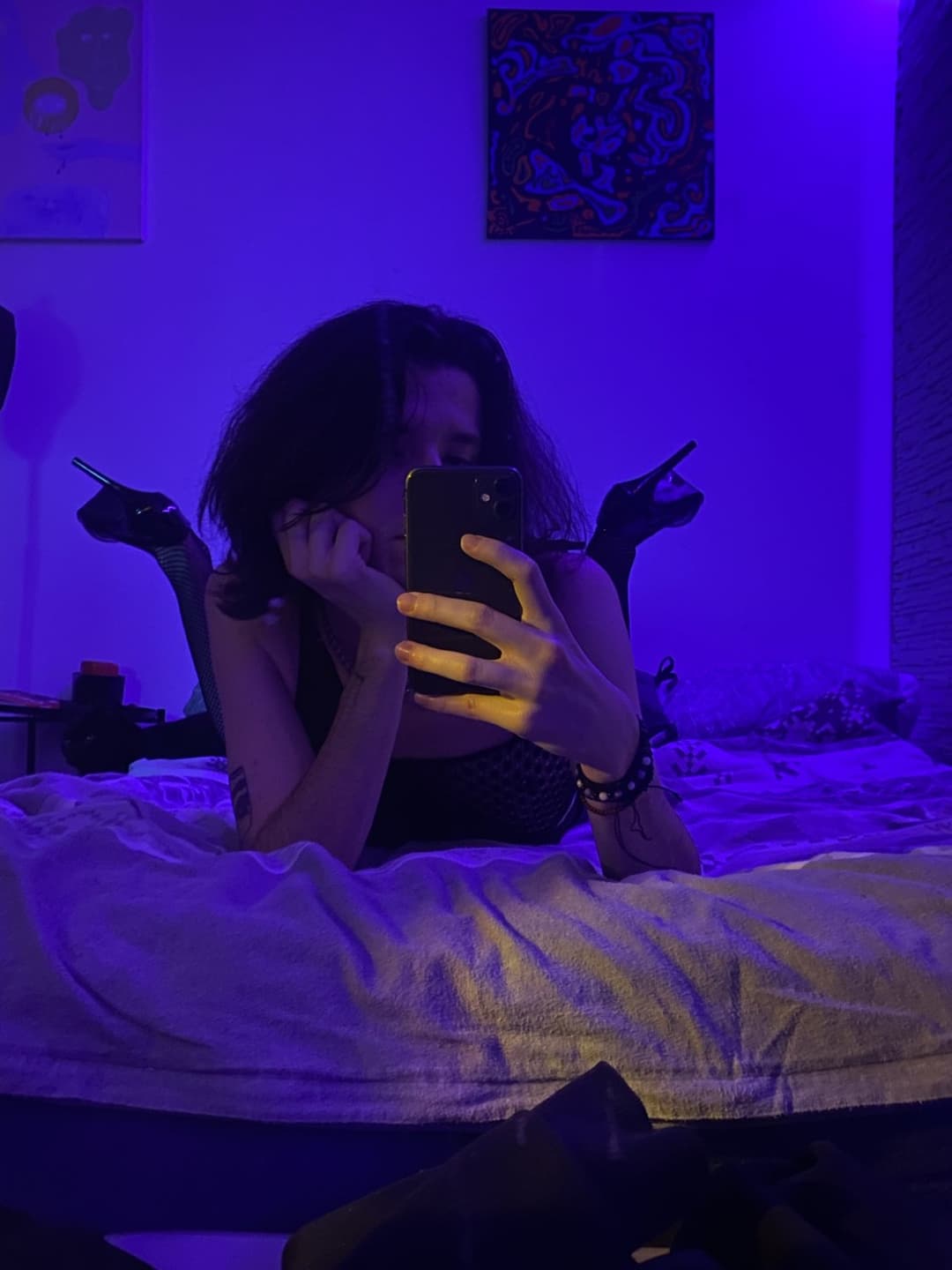 Click to view full size Sissy Olivia Finesse wants to change her life forever!