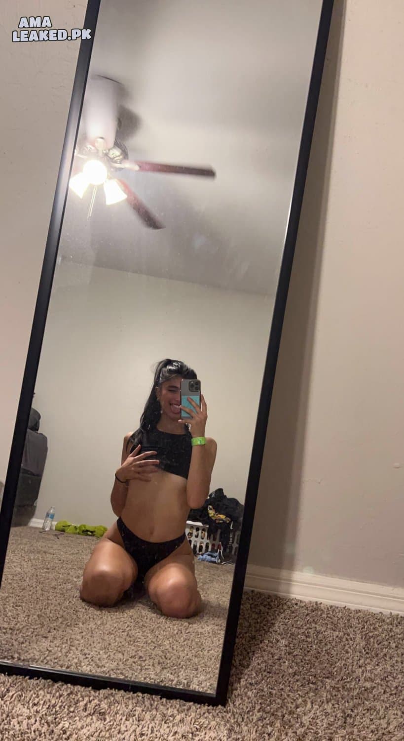 Kenzie Hayes Leaks Part 1