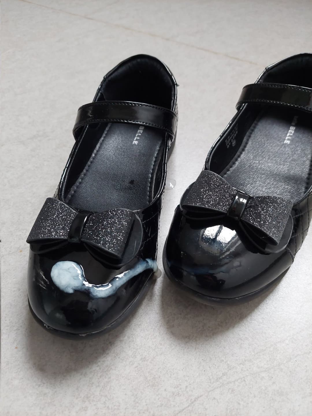 Asian feet / shoes & cum