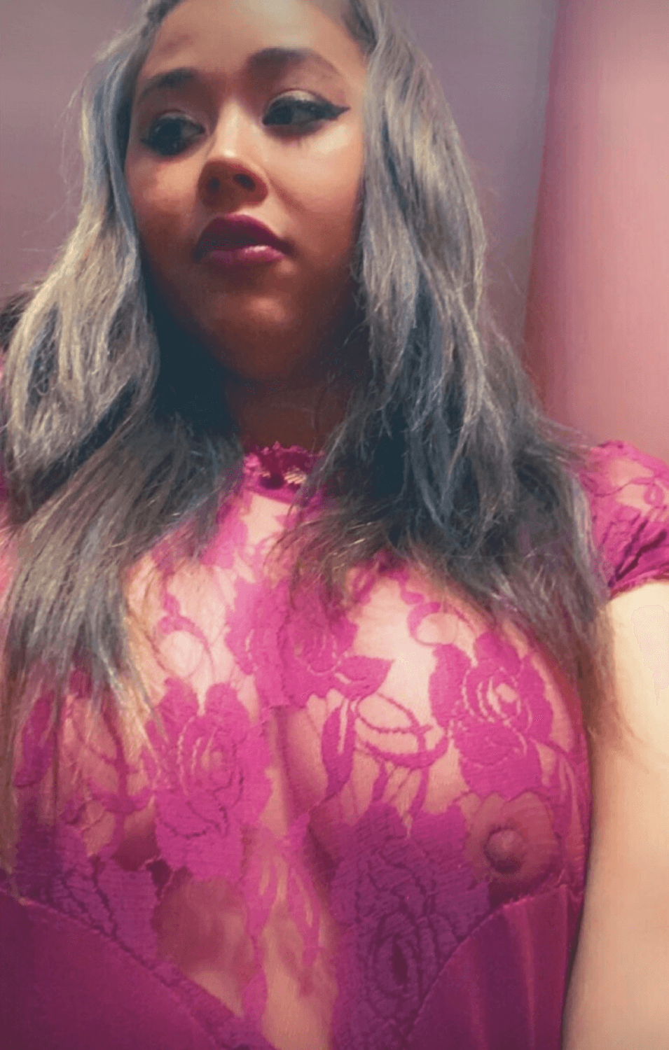 Busty amateur girl see through blouse