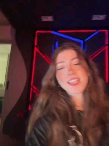 Nova video e fotos na Sofia...Sofia Espanha maravilhosa