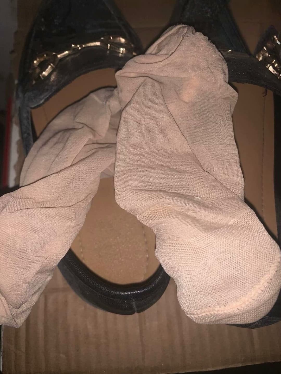 Asian feet / socks and cum filled shoes