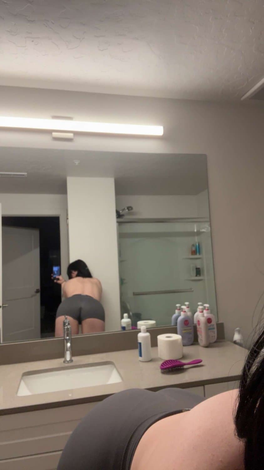 Wife’s first time taking 10inch cock and getting ready. 3rd time shared