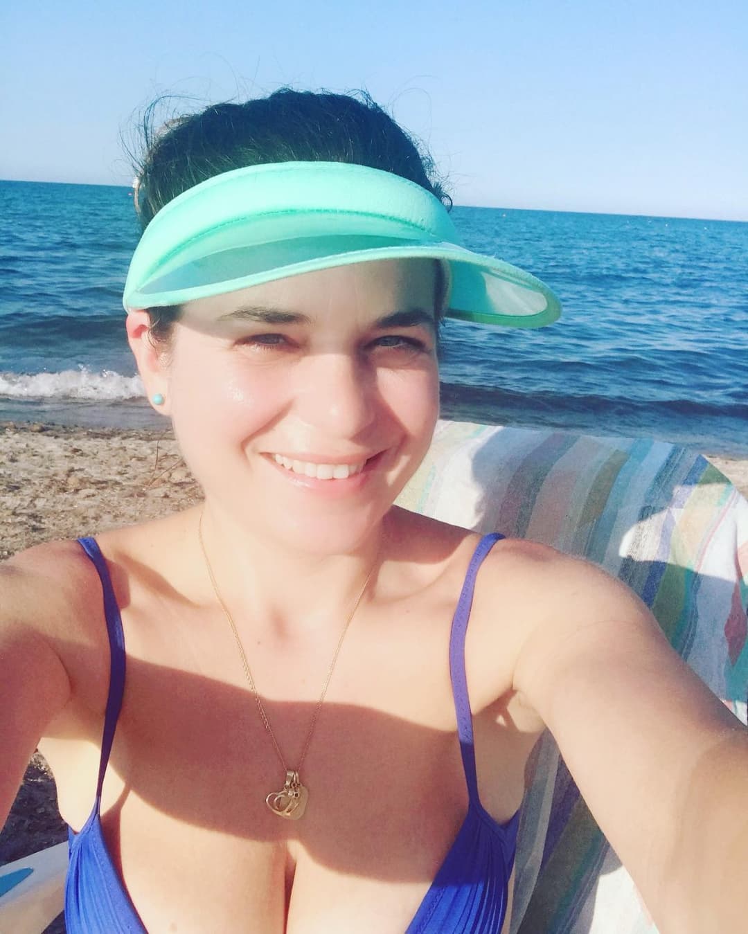 My sis no repost, save and add to yours