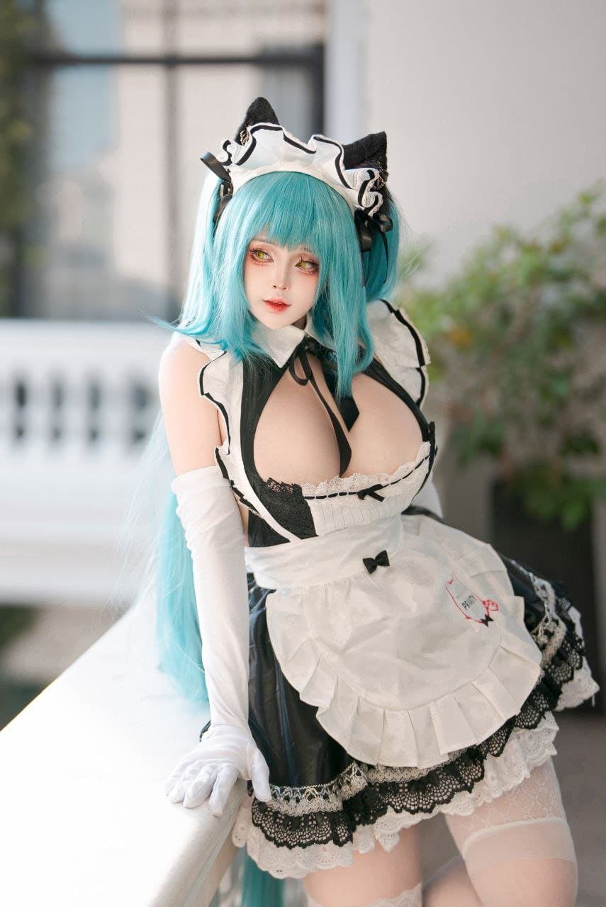 Sayo Momo Nikke Cosplay