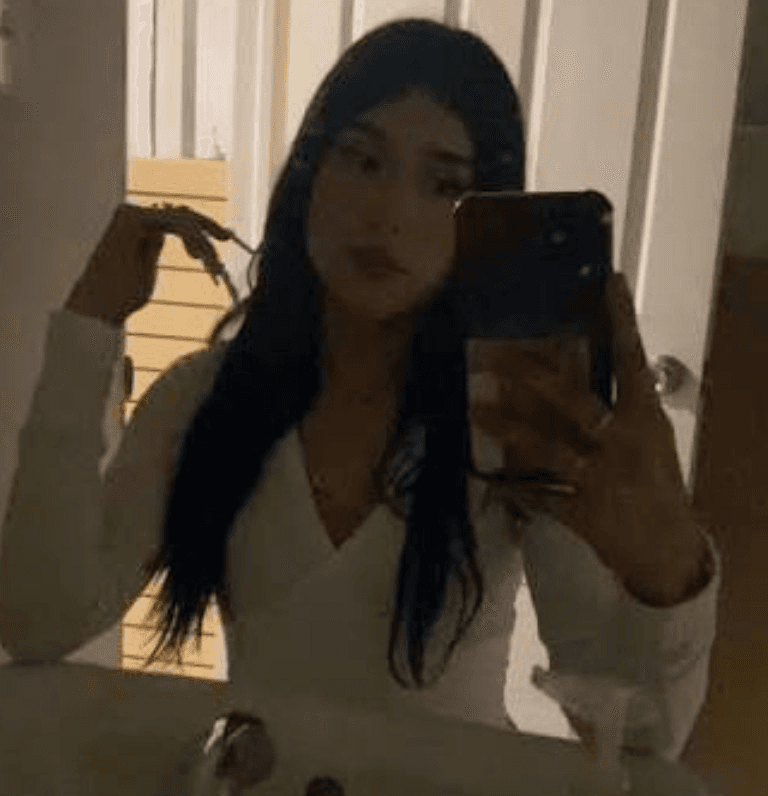 Pretty Latina TikToker Dick Sucker!!!!!