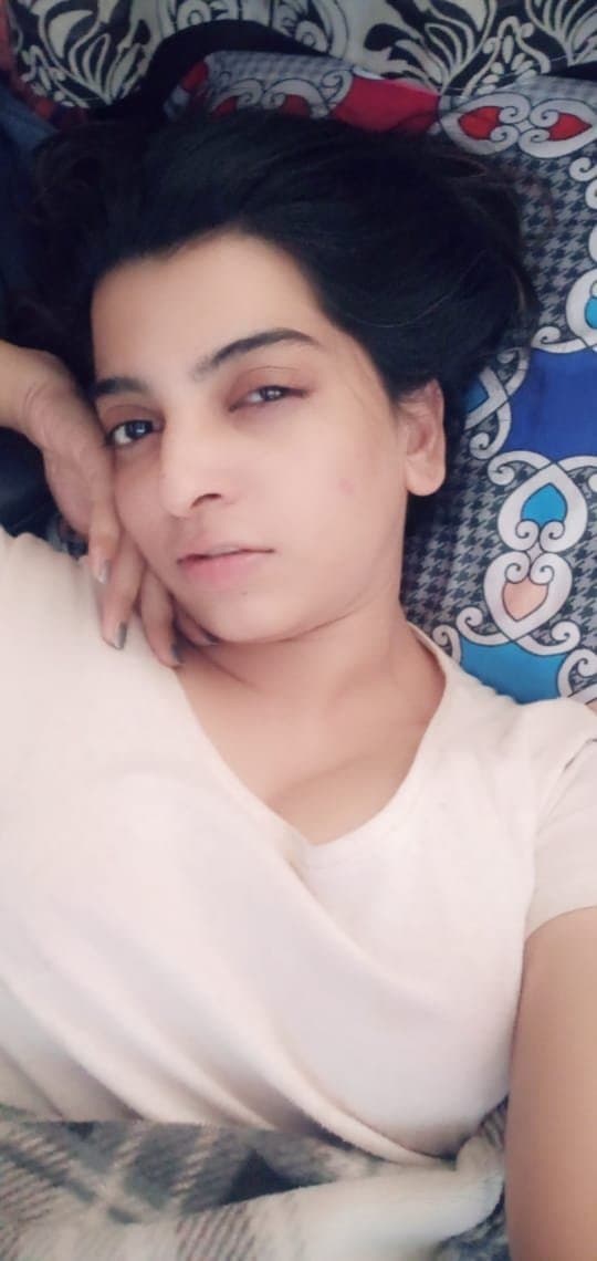 Desi hourglass figure girl stripping