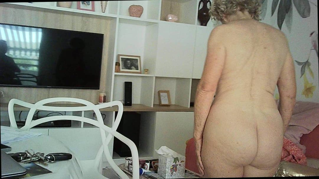 Redressing after fun three hidden cams