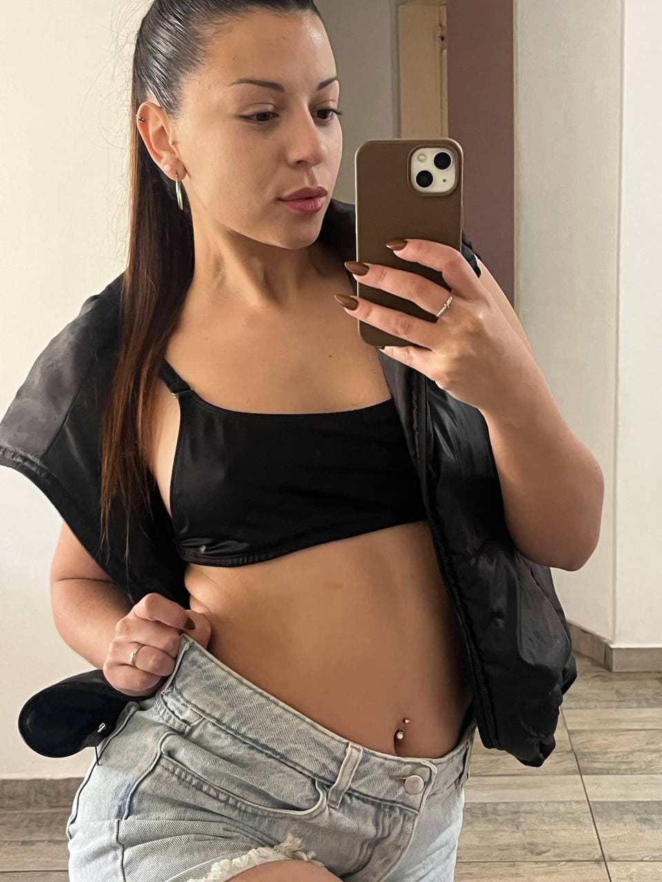 Flushed whispers begging for more ?