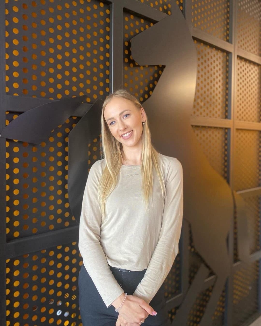 Sanela 30yo Serbian-Hungarian, part 2