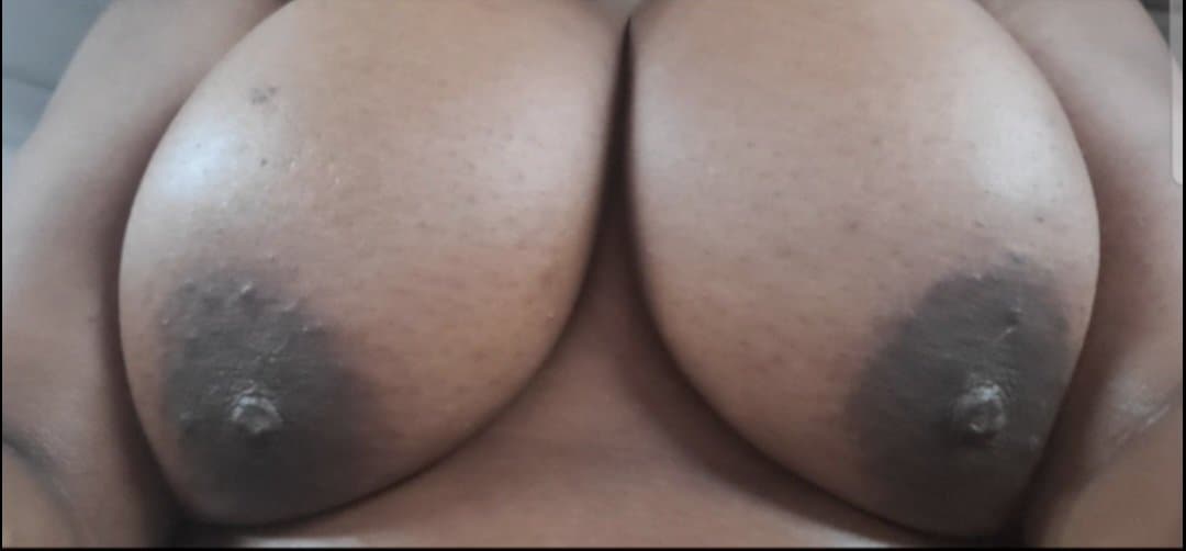 Click to view full size Big Tit Ebony Milf Strikes Again
