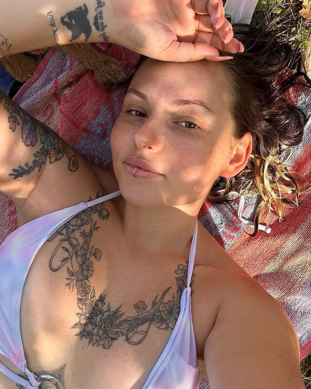 Webslut English teacher Sasha Kuzmić