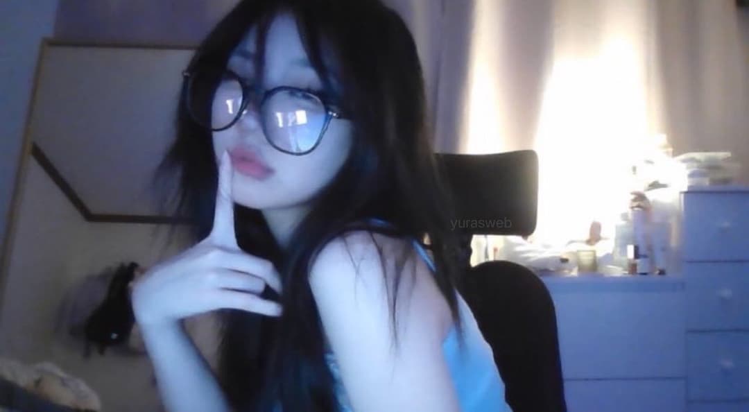 Thick & Busty Korean Asian ABG Amateur Fucked and Leaked - Asian GOTH PAAG with Cute Face "EyeCandy"