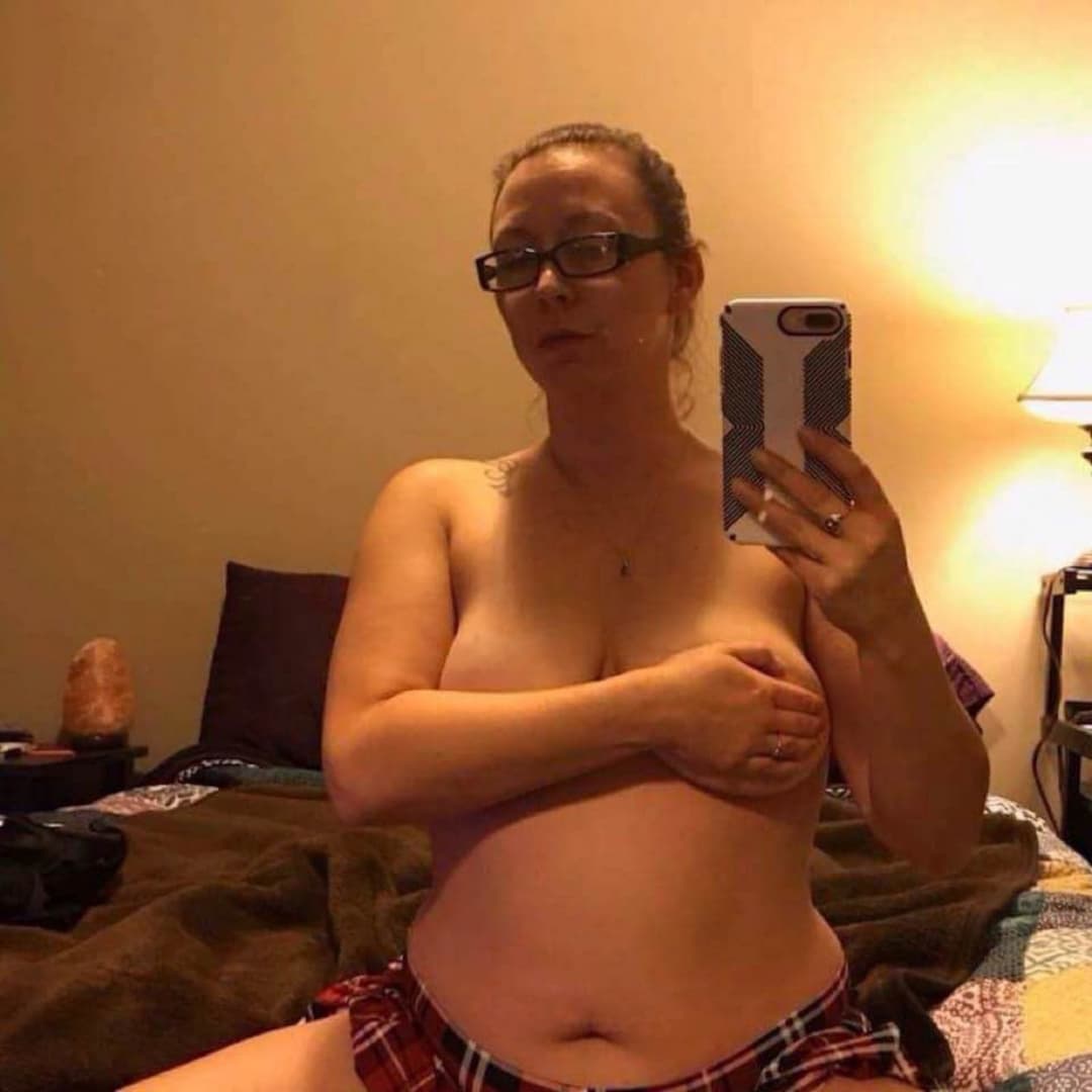 Mom Of Two Stolen Pics