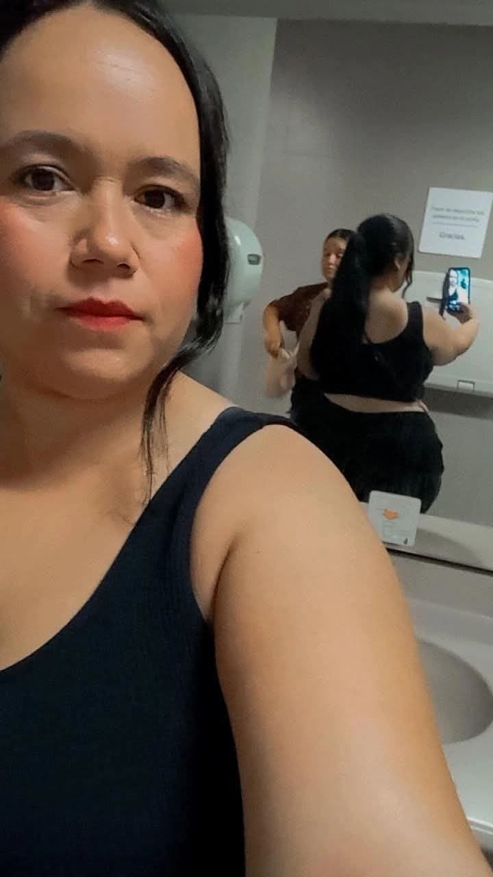 PEAR SHAPE THICK CURVY LATINA SSBBW BIG BOOTY ASS