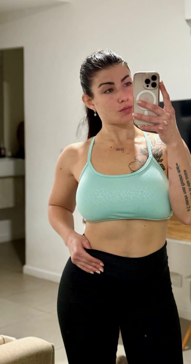 Just a fitness girl that loves sex
