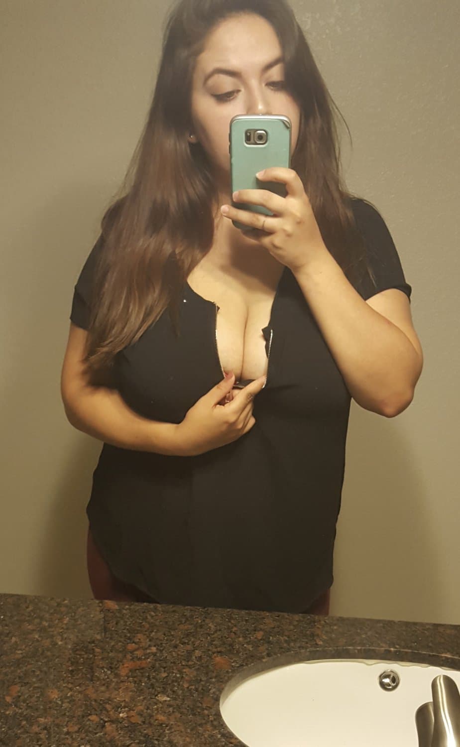 Click to view full size Naughty Office Gurl