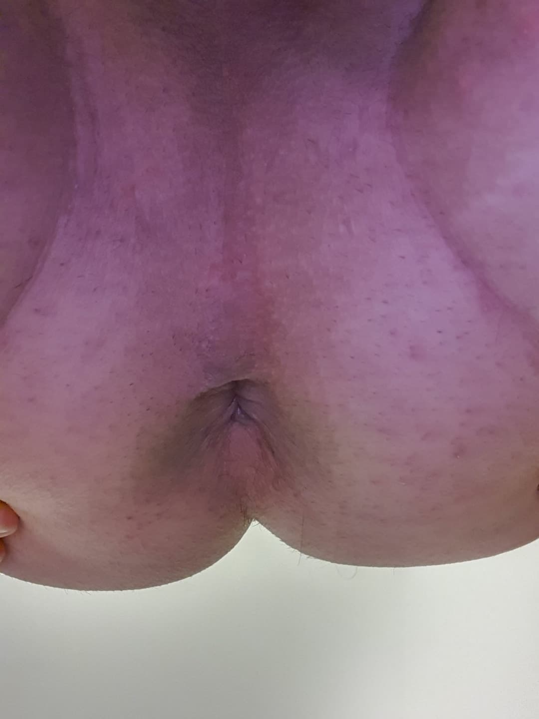 Naked amateur bisex guy (me)