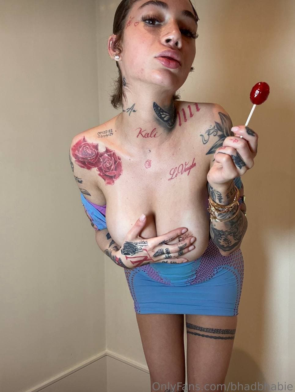 Bhad Bhabie nipple slip