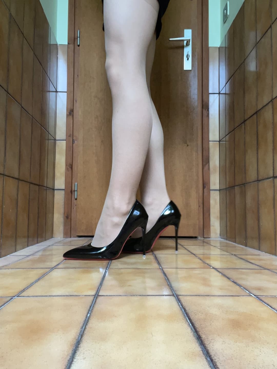 Click to view full size slutty outfits in tights ❤️