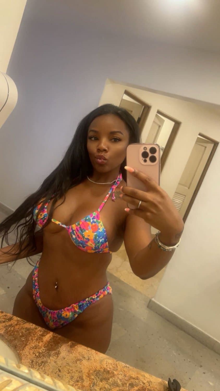 Ebony Queen wants your babies.