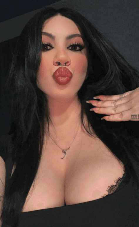 Big Titty Breanna From Los Angeles