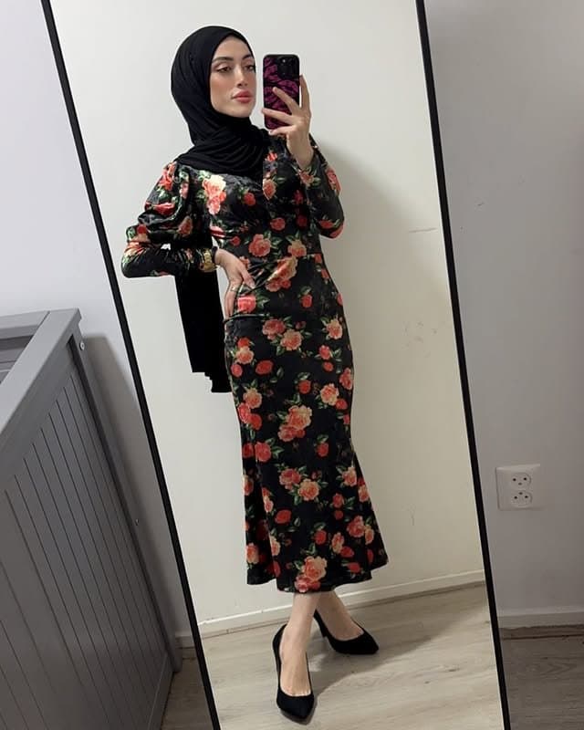 Turkish hijabi milf slut - hijab turbanli hot feet bitch