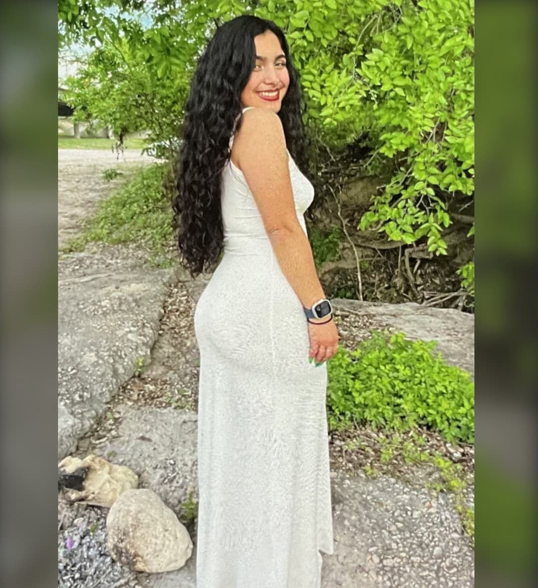 Cheating Latina bride fucked before wedding squirting pussy