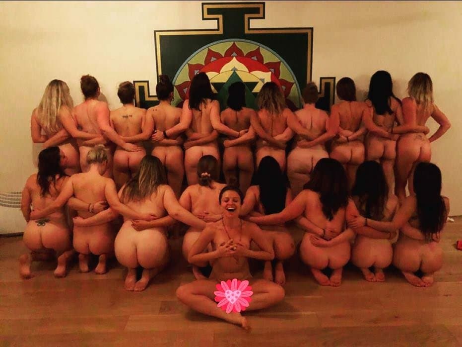 Naked Yoga Girls