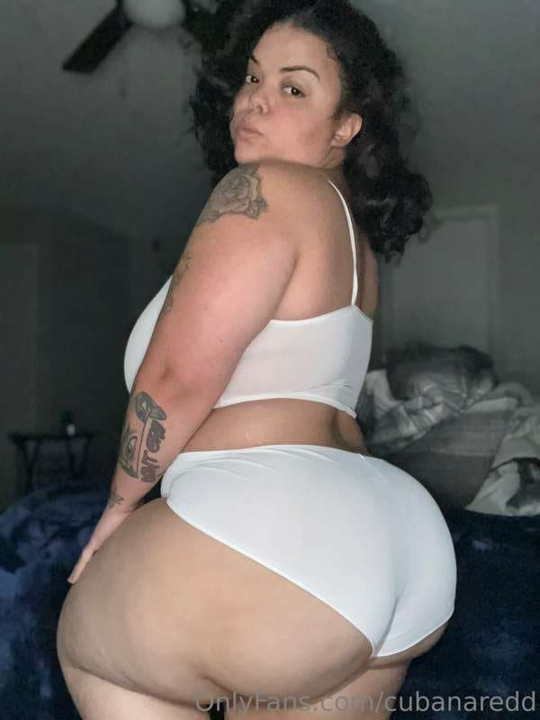 Th1ck B1g Cub@N bo0tY.. ..CUBan@ R3dd !!