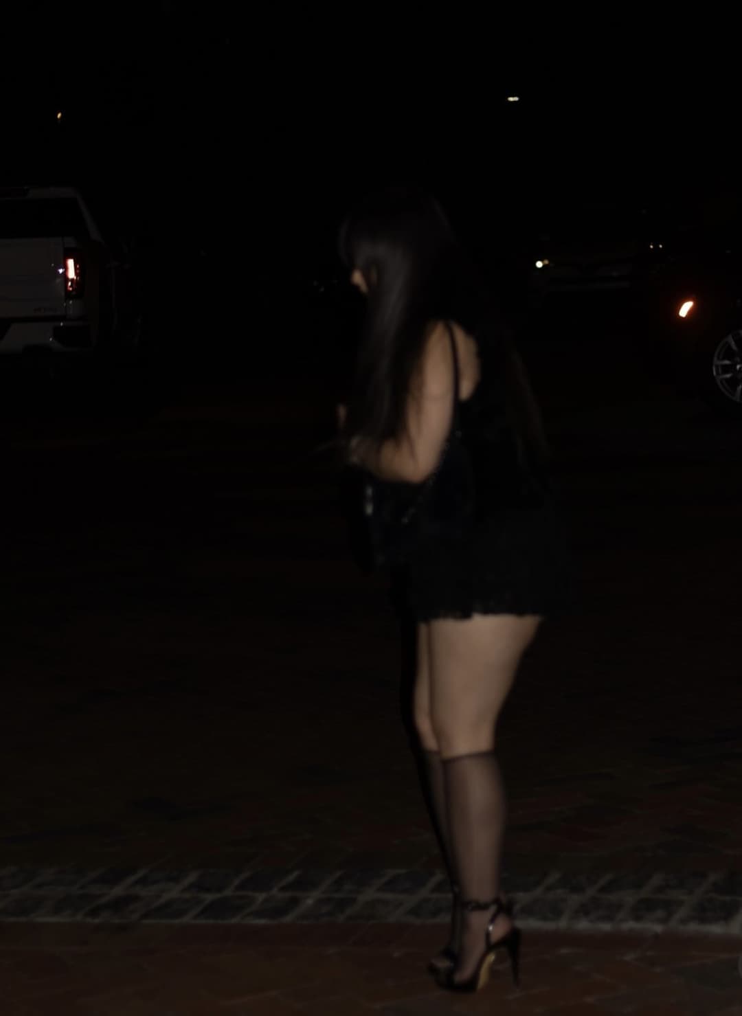 Sofia Flores officially gets blacked RAW by an older man from tinder. he even fills her up with cum.