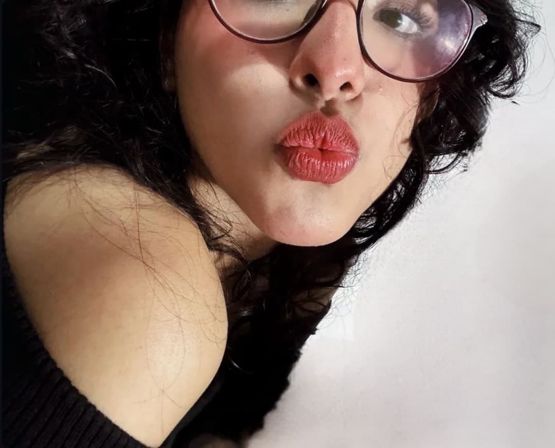 Peruanita ?? flaquita es toda una loca ninfómana