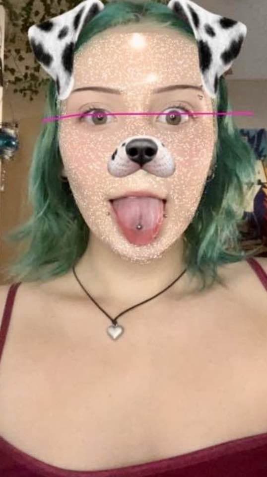 18 year old Alternative Teen Ashlyn