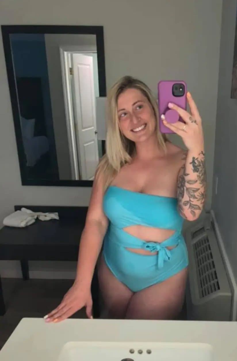 My sexy ass milf step sister. X: Johndoeg1y