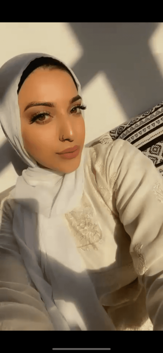 Click to view full size pakistani hujabi girl big round boobs and ass