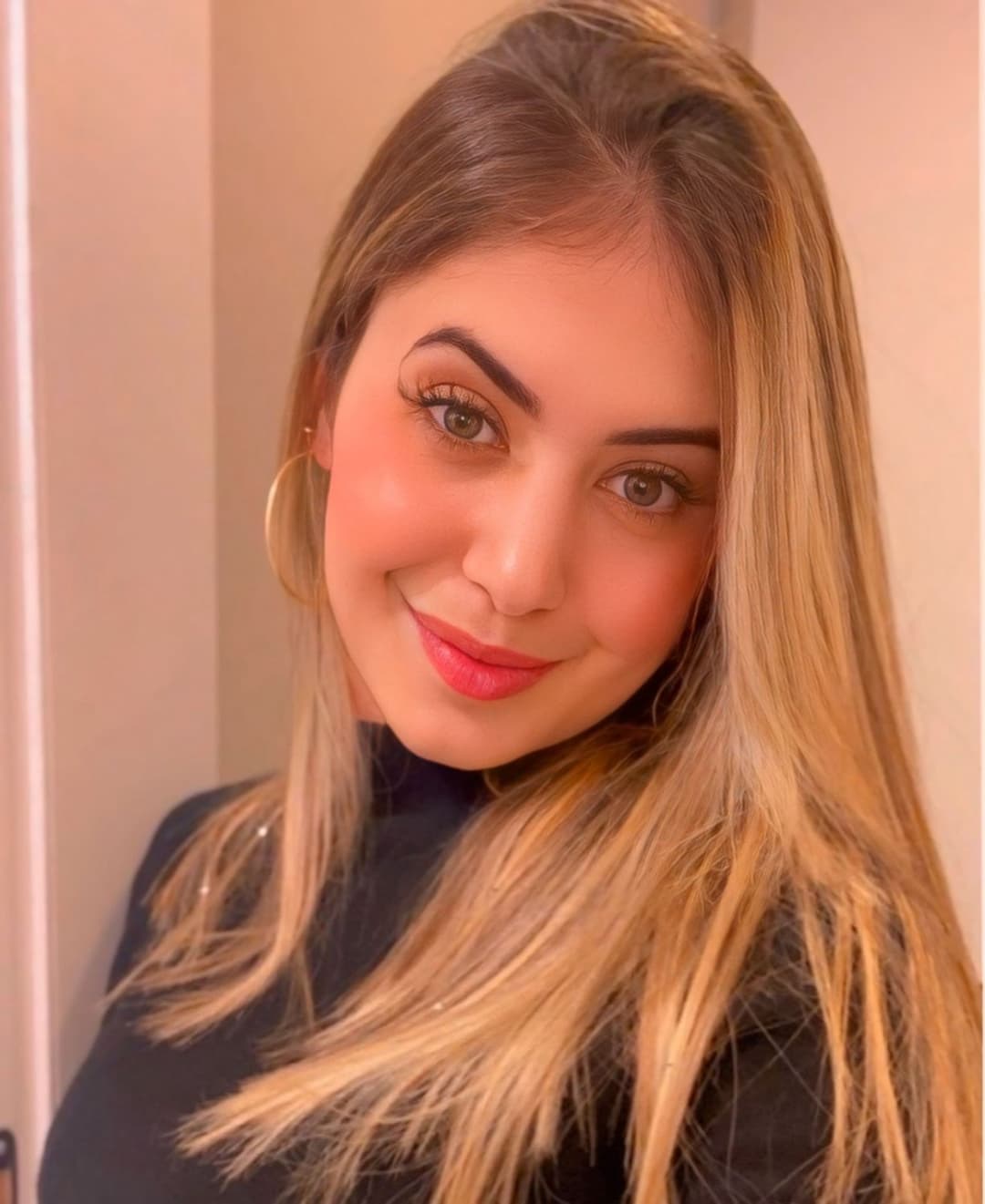 Bianca Baltazar / Loira Baltazar/ Loira Bianca / A Loira dos Pacotes