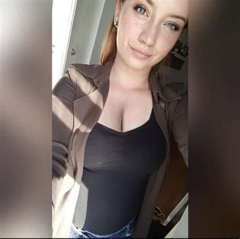 Analslut need help daddys repost for more