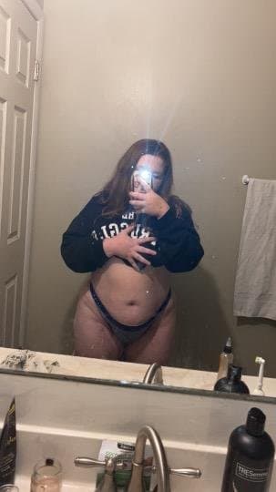 Redhead milf (post her pregnant in an earlier post)