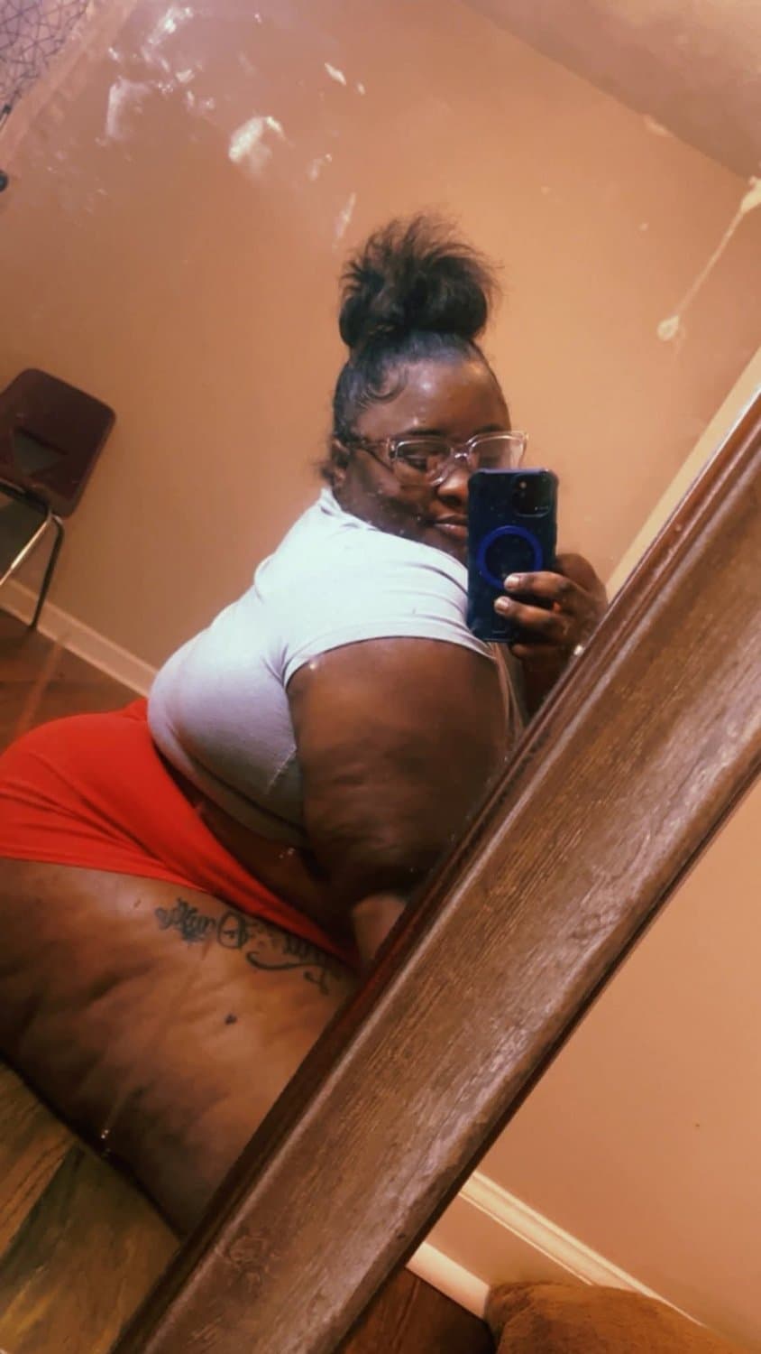 THICK HUGE CHOCOLATE SEXY CHUNKY EBONY SSBBW BBW BIG OLE JUICY ASS GOONER MATERIAL