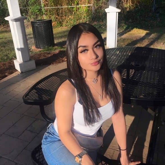 Gorgeous Latina Teen Barley Legal Gets Her Snapchat Hacked & Leaked Pt 1