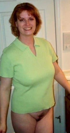 Cathie from Maryland has a hairy old mom cunt