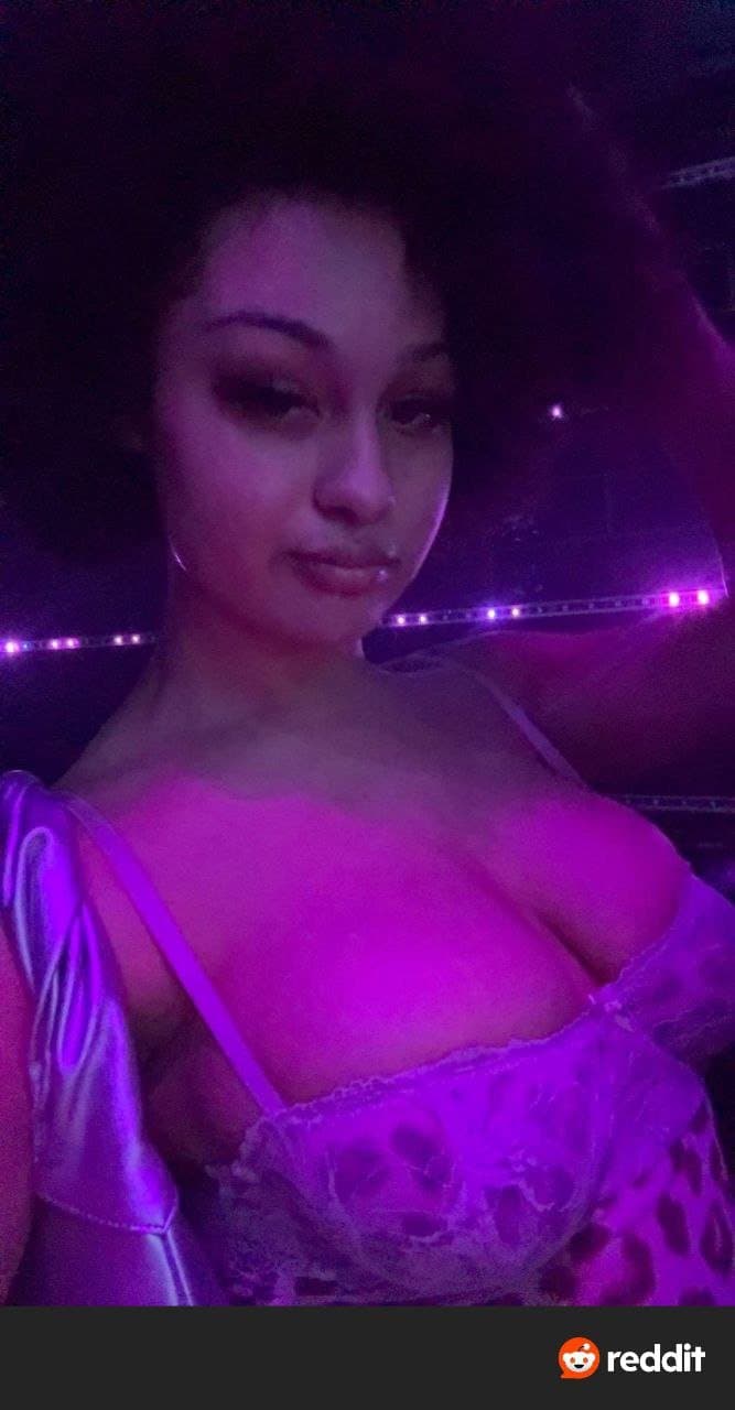 Love this tranny whore veondre mitchell