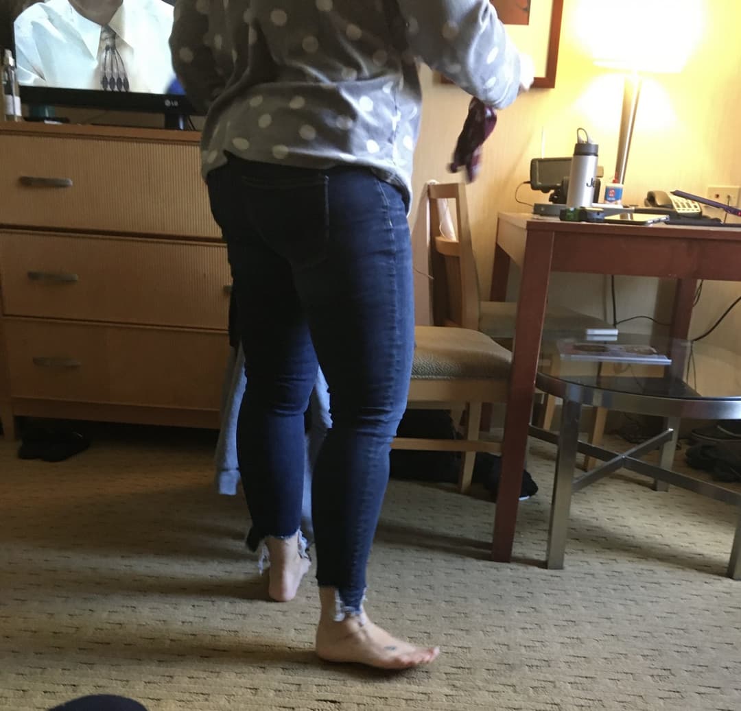 More sexy aunt extras