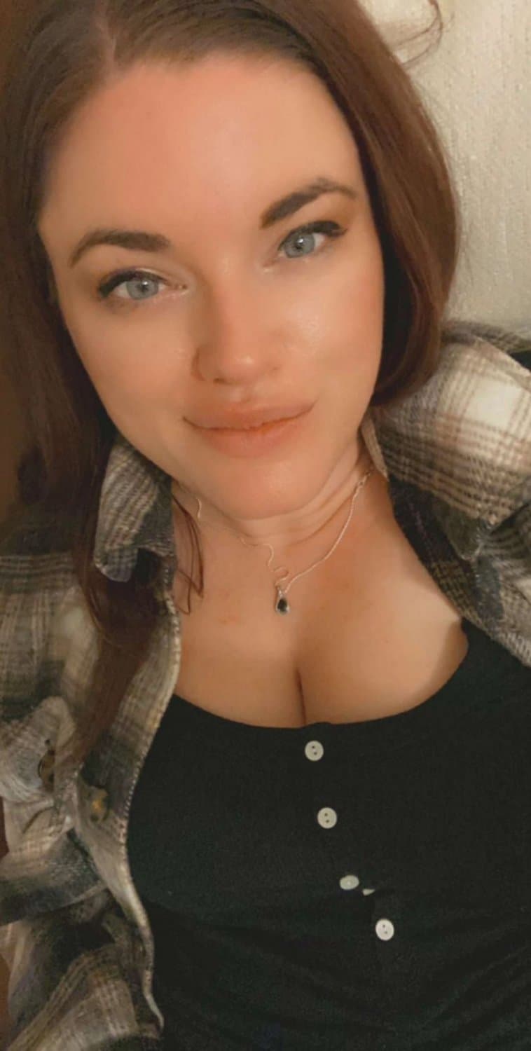 Nurse Ashley horny after work and wants to fuck